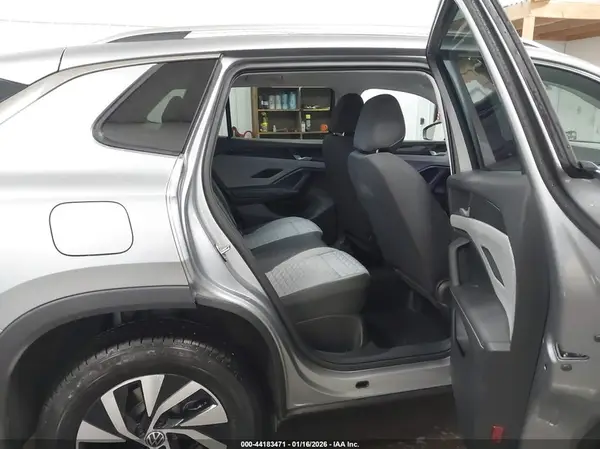 3VVBR7RM8SM060588 2025 VOLKSWAGEN TIGUAN - Image 8