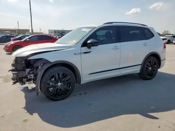 3VVCB7AX0NM161028 2022 VOLKSWAGEN TIGUAN - Image 1