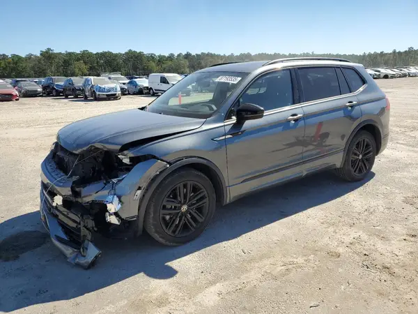 3VVCB7AX1NM047054 2022 VOLKSWAGEN TIGUAN - Image 1
