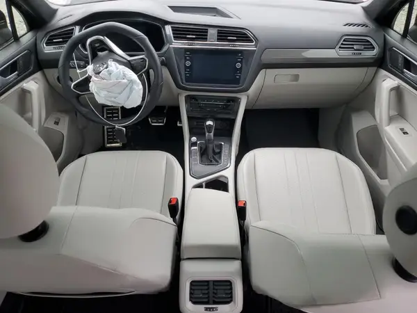 3VVCB7AX1NM064419 2022 VOLKSWAGEN TIGUAN - Image 8