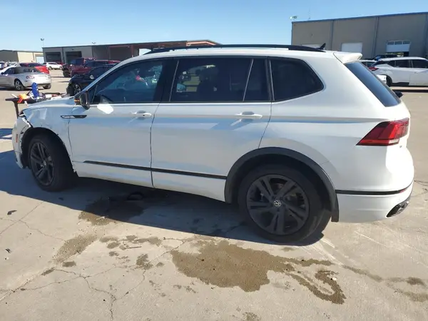 3VVCB7AX1RM001262 2024 VOLKSWAGEN TIGUAN - Image 2