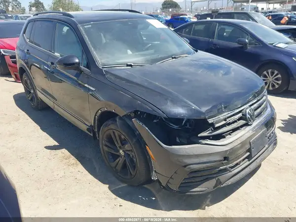 3VVCB7AX1RM003044 2024 VOLKSWAGEN TIGUAN - Image 1