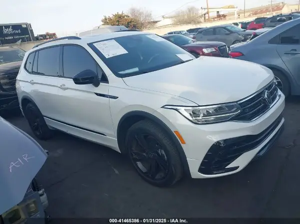 3VVCB7AX1RM064314 2024 VOLKSWAGEN TIGUAN - Image 1