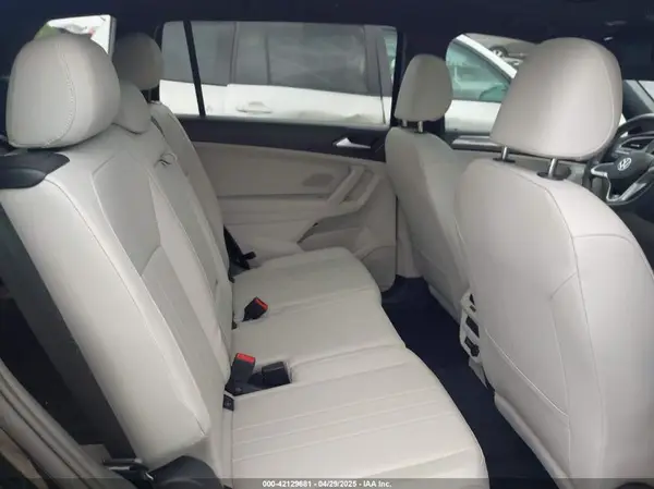 3VVCB7AX2PM083015 2023 VOLKSWAGEN TIGUAN - Image 8