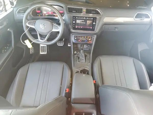 3VVCB7AX2PM083077 2023 VOLKSWAGEN TIGUAN - Image 8