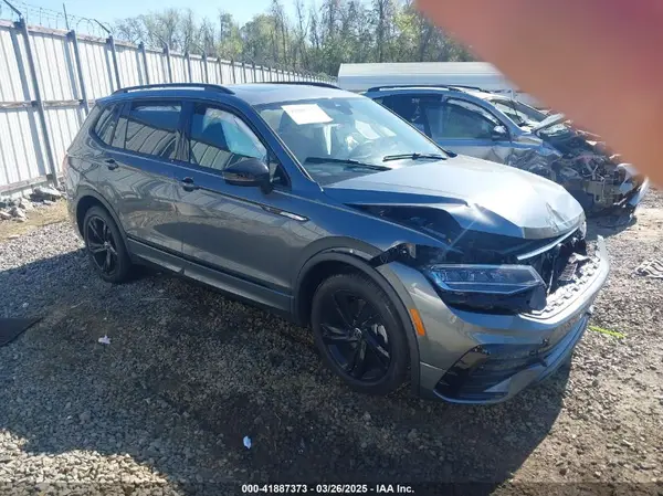 3VVCB7AX2RM114556 2024 VOLKSWAGEN TIGUAN - Image 1