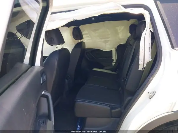 3VVCB7AX3NM073218 2022 VOLKSWAGEN TIGUAN - Image 8