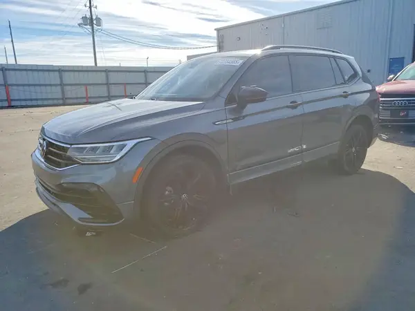 3VVCB7AX3NM088706 2022 VOLKSWAGEN TIGUAN - Image 1