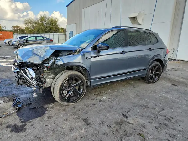 3VVCB7AX3PM038553 2023 VOLKSWAGEN TIGUAN - Image 1