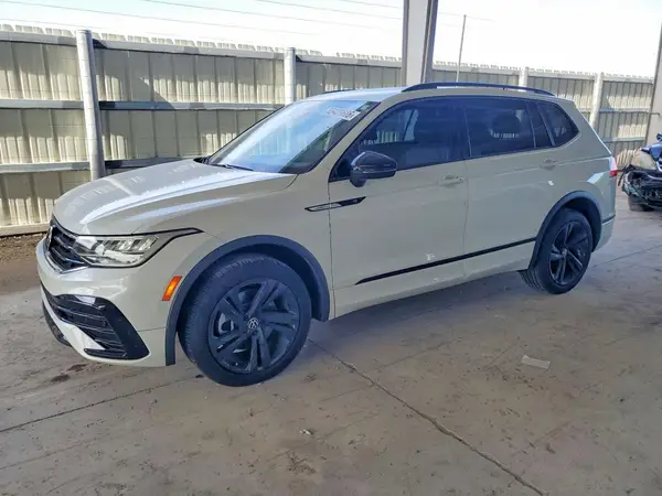 3VVCB7AX4RM050990 2024 VOLKSWAGEN TIGUAN - Image 1