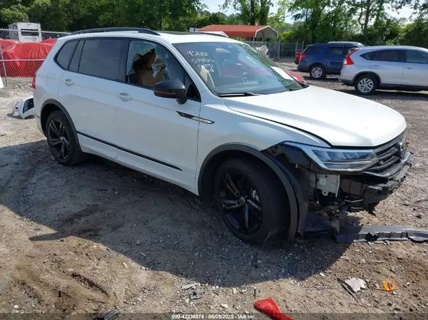 3VVCB7AX4RM099266 2024 VOLKSWAGEN TIGUAN - Image 1