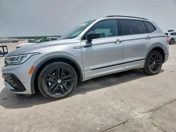 3VVCB7AX5NM016910 2022 VOLKSWAGEN TIGUAN - Image 1