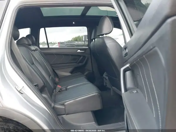 3VVCB7AX6NM075609 2022 VOLKSWAGEN TIGUAN - Image 8