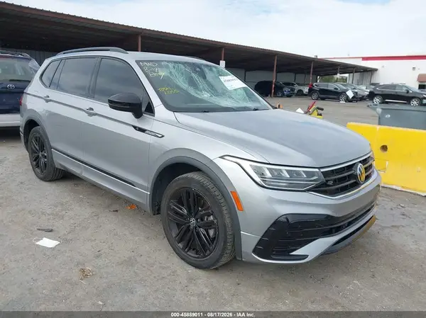 3VVCB7AX6NM099716 2022 VOLKSWAGEN TIGUAN - Image 1