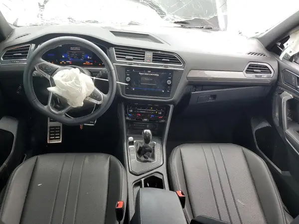 3VVCB7AX6PM060983 2023 VOLKSWAGEN TIGUAN - Image 8