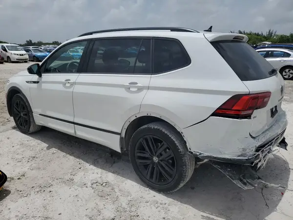 3VVCB7AX7NM022952 2022 VOLKSWAGEN TIGUAN - Image 2