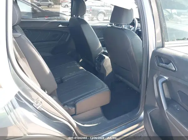 3VVCB7AX7PM132001 2023 VOLKSWAGEN TIGUAN - Image 8
