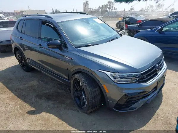 3VVCB7AX8PM036684 2023 VOLKSWAGEN TIGUAN - Image 1
