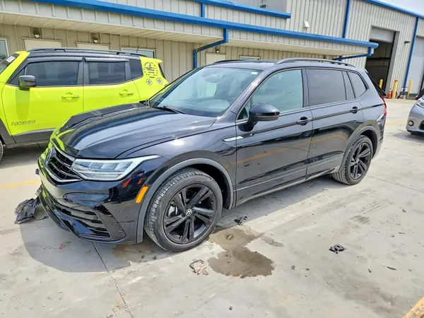 3VVCB7AX8RM059367 2024 VOLKSWAGEN TIGUAN - Image 1