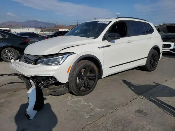 3VVCB7AX8RM159727 2024 VOLKSWAGEN TIGUAN - Image 1