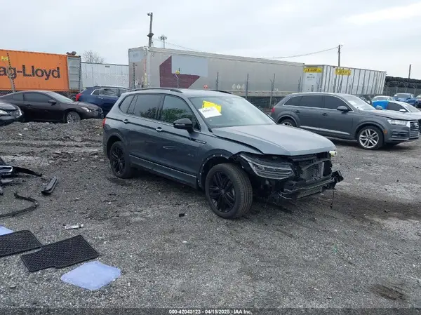 3VVCB7AX9NM014741 2022 VOLKSWAGEN TIGUAN - Image 1