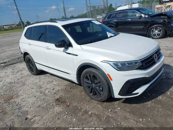 3VVCB7AX9NM062627 2022 VOLKSWAGEN TIGUAN - Image 1
