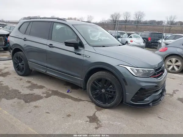 3VVCB7AX9NM078438 2022 VOLKSWAGEN TIGUAN - Image 1