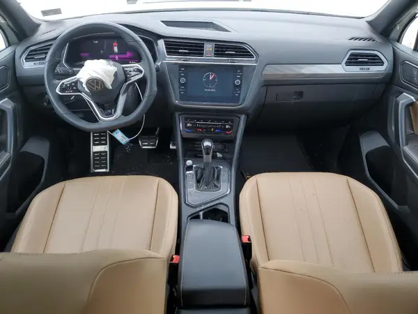 3VVCB7AX9PM111182 2023 VOLKSWAGEN TIGUAN - Image 8