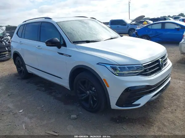 3VVCB7AXXPM004545 2023 VOLKSWAGEN TIGUAN - Image 1