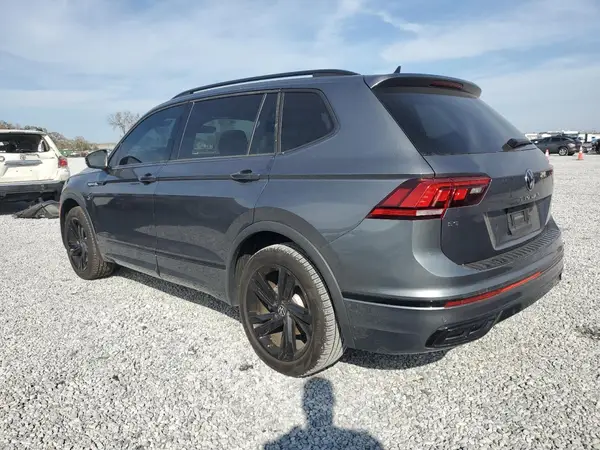 3VVCB7AXXPM108825 2023 VOLKSWAGEN TIGUAN - Image 2