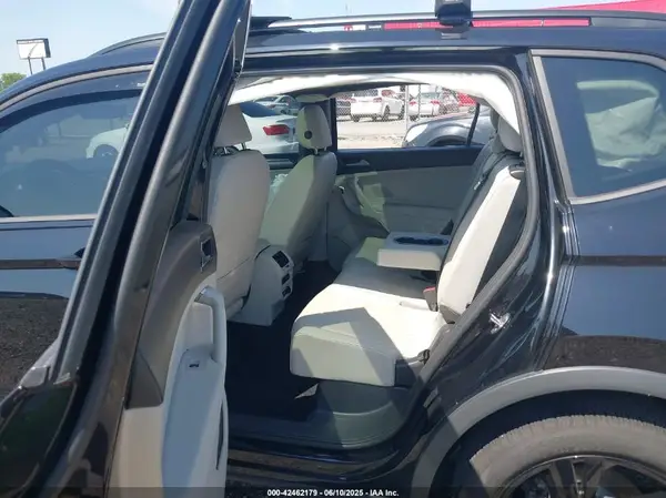 3VVCB7AXXPM129898 2023 VOLKSWAGEN TIGUAN - Image 8