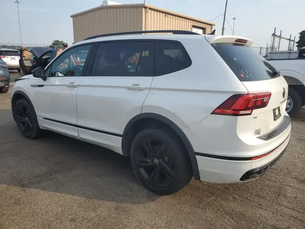 3VVCB7AXXPM139203 2023 VOLKSWAGEN TIGUAN - Image 2