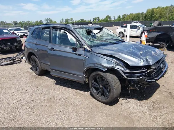 3VVCB7AXXRM212413 2024 VOLKSWAGEN TIGUAN - Image 1
