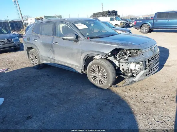 3VVCR7RM0SM056233 2025 VOLKSWAGEN TIGUAN - Image 1