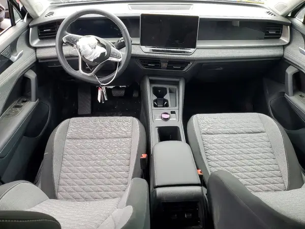 3VVCR7RM8SM025800 2025 VOLKSWAGEN TIGUAN - Image 8
