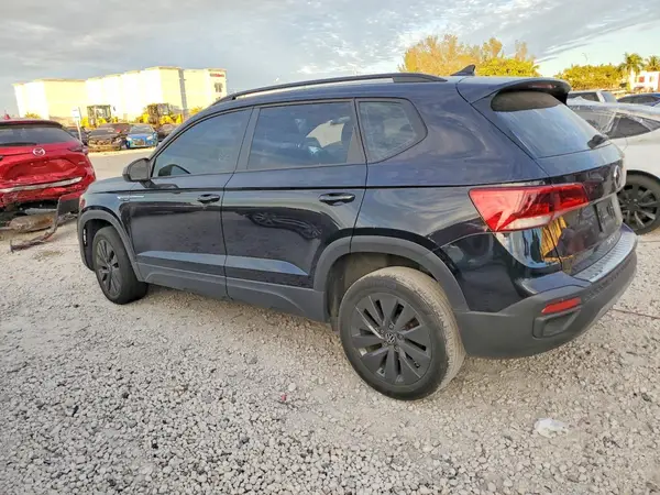 3VVCX7B20NM027348 2022 VOLKSWAGEN TAOS - Image 2