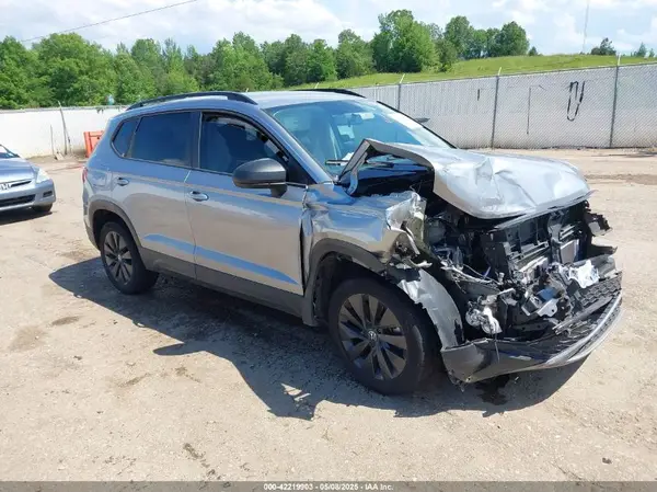 3VVCX7B20NM040908 2022 VOLKSWAGEN TAOS - Image 1
