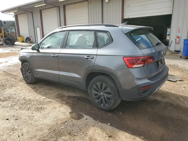 3VVCX7B20PM344310 2023 VOLKSWAGEN TAOS - Image 2