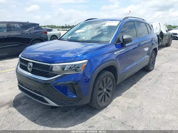 3VVCX7B20PM369885 2023 VOLKSWAGEN TAOS - Image 2
