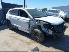 3VVCX7B21NM028928 2022 VOLKSWAGEN TAOS