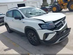 3VVCX7B21NM055997 2022 VOLKSWAGEN TAOS