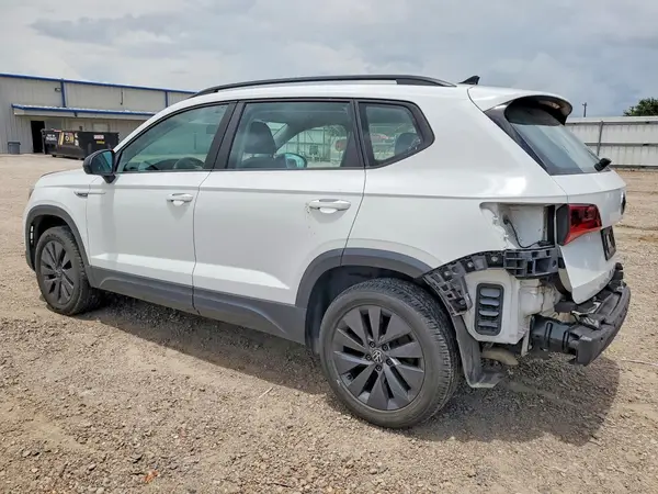 3VVCX7B21NM069625 2022 VOLKSWAGEN TAOS - Image 2