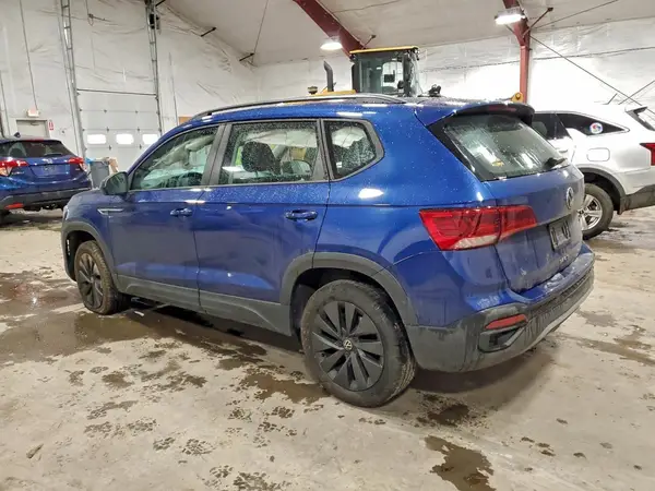3VVCX7B21PM361214 2023 VOLKSWAGEN TAOS - Image 2