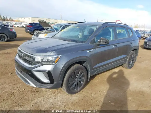 3VVCX7B21PM372892 2023 VOLKSWAGEN TAOS - Image 2