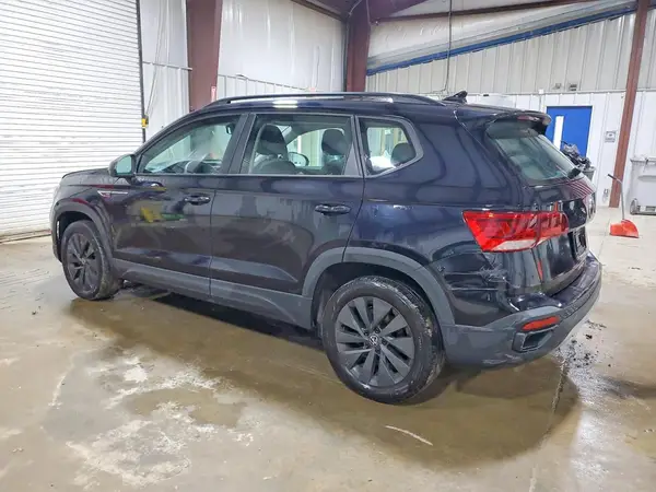 3VVCX7B21PM377297 2023 VOLKSWAGEN TAOS - Image 2