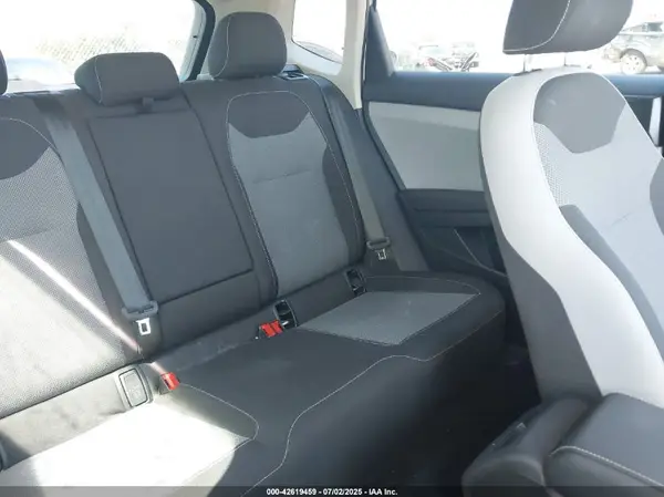 3VVCX7B22NM016061 2022 VOLKSWAGEN TAOS - Image 8