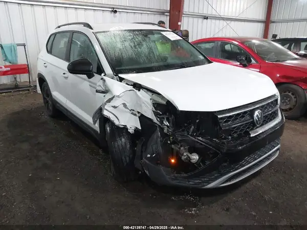 3VVCX7B22PM307548 2023 VOLKSWAGEN TAOS - Image 1