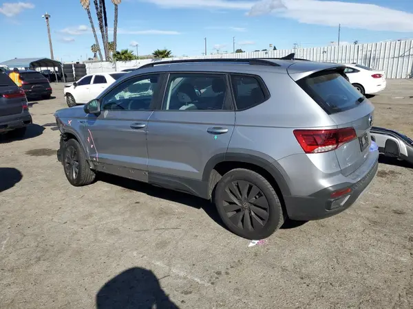 3VVCX7B22PM352537 2023 VOLKSWAGEN TAOS - Image 2