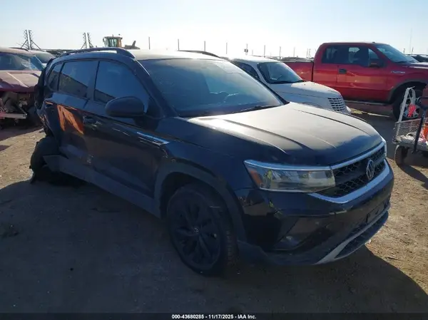3VVCX7B22PM373730 2023 VOLKSWAGEN TAOS - Image 1