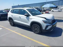 3VVCX7B23NM047979 2022 VOLKSWAGEN TAOS
